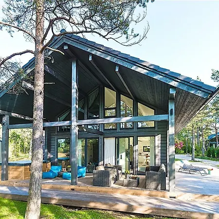 Hapsal Spa Villas הפסלאו